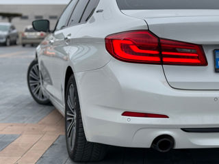 BMW 5 Series foto 8