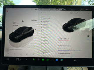 Tesla Model Y foto 17