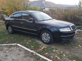 Skoda Superb foto 5