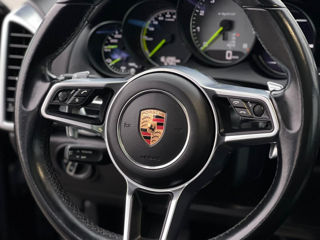 Porsche Cayenne foto 12