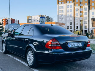 Mercedes E-Class foto 5