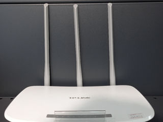 TP-LINK router- 260 lei