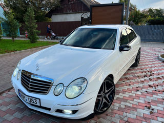 Mercedes E-Class foto 9