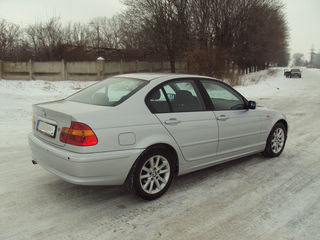 BMW 3 Series foto 5