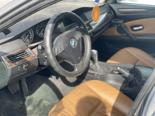 BMW 5 Series foto 6