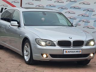 BMW 7 Series foto 2