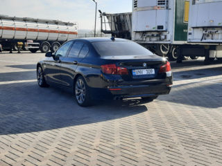 BMW 5 Series foto 6