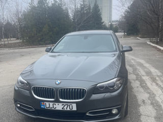 BMW 5 Series foto 1