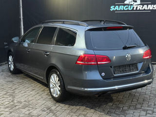 Volkswagen Passat foto 6