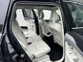 Volvo XC90 foto 16