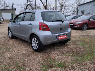 Toyota Yaris foto 4