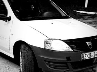 Dacia Logan foto 2