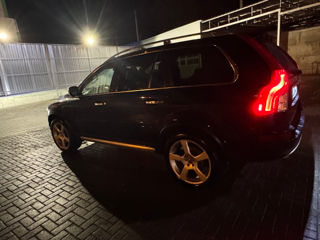 Volvo XC90 foto 8