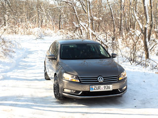 Volkswagen Passat foto 8