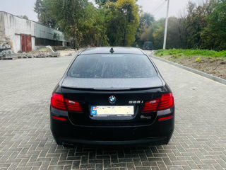 BMW 5 Series foto 3