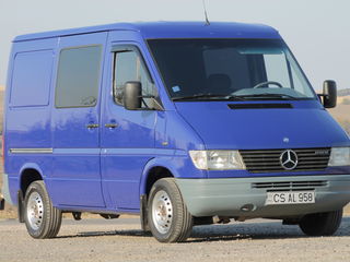 Mercedes sprinter 212 foto 2