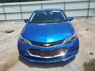 Chevrolet Cruze foto 2