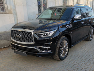 Infiniti QX80 фото 2