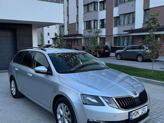 Skoda Octavia foto 1