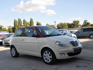 Lancia Ypsilon foto 3