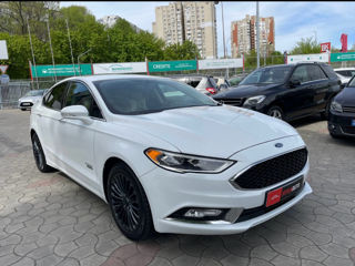 Ford Fusion foto 2