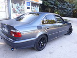 BMW 5 Series foto 1