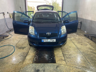 Toyota Yaris foto 6