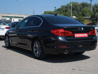 BMW 5 Series foto 5