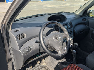Toyota Yaris Verso foto 5