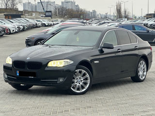 BMW 5 Series foto 3