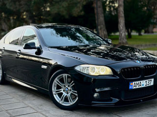 BMW 5 Series foto 2