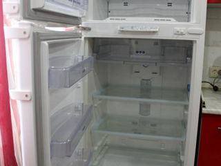 Холодильник Whirlpool ARC 4178 , No Frost, хорошее состояние foto 1
