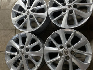 Toyota R16 5x114,3 originale foto 2