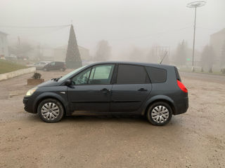 Renault Grand Scenic foto 4