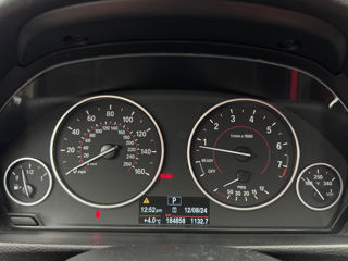 BMW 3 Series foto 14