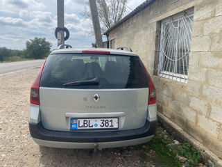 Renault Megane foto 4