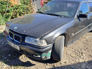 BMW 3 Series foto 4