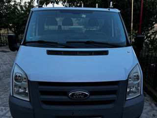 Ford Tranzit foto 4