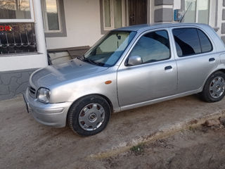 Nissan Micra foto 4