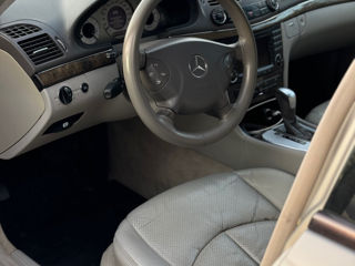 Mercedes E-Class foto 4