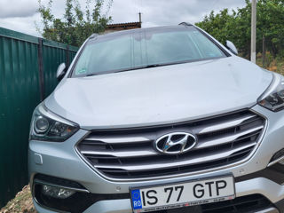 Hyundai Santa FE foto 1