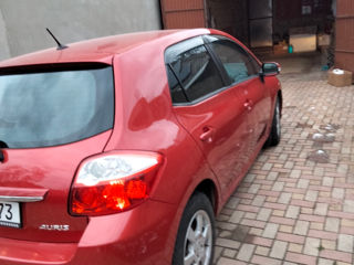 Toyota Auris foto 2