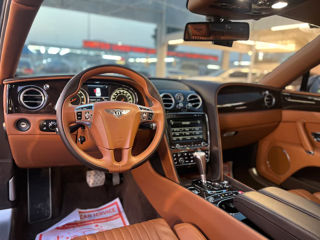 Bentley Continental Flying Spur foto 16