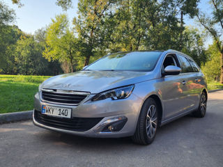 Peugeot 308 foto 2