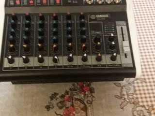 Mixer activ,, Yamaha - 808 ''cu usiliteli : -Bluetooth, -Flachca ,3600 lei - Cu puterea de 800 W !!! foto 3