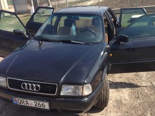 Audi 80 foto 1