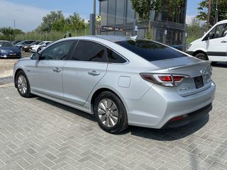 Hyundai Elantra foto 3