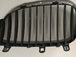 Grila radiator (nări) BMW e60 foto 2