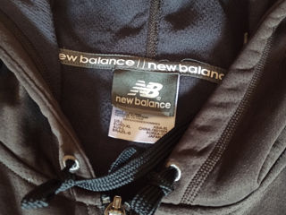 New Balance толстовка с капюшоном   оригинальная  размер L.  Классическая мужская толстовка (худи) с foto 6