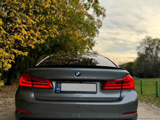 BMW 5 Series foto 5